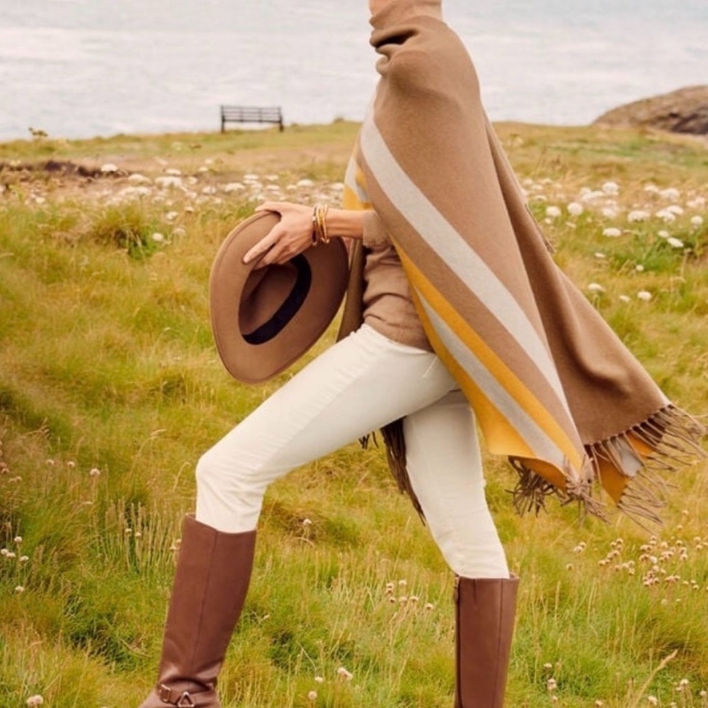 Talbots Ruana Wrap - Picture 2 of 10